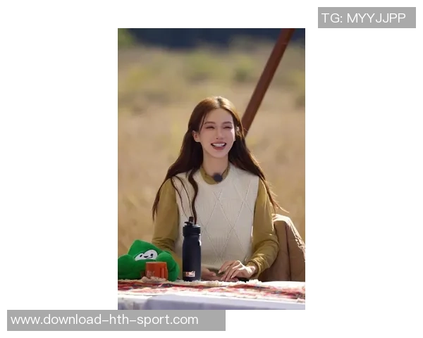 金晨足球:从绿茵场到荧幕,展现运动与青春的完美结合 金晨足球:从绿茵场到荧幕,展现运动与青春的完美结合